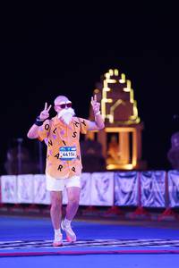 BIB: 
                            <button type="button" onclick="openModal(24142761)" class="btn btn-primary btn-sm float-right btn-popup" data-toggle="modal" data-target=".modal-high-quality">
                        <i class="fas fa-shopping-cart"></i> Add to Cart
                    </button>
                                            <button type="button" onclick="isThisMe(24142761, true)" class="btn btn-success btn-sm float-right btn-popup btn-isme hidden" data-toggle="tooltip" data-placement="bottom" title="นี่คือรูปของคุณใช่ไหม คลิกที่นี่เพื่อเอาเข้าอัลบั้ม">
                        <i class="fas fa-plus"></i> Add to album
                    </button>
                    <button type="button" onclick="isThisMe(24142761, false)" class="btn btn-warning btn-sm float-right btn-popup btn-isnotme hidden">
                        <i class="fas fa-ban"></i> Remove from album
                    </button>